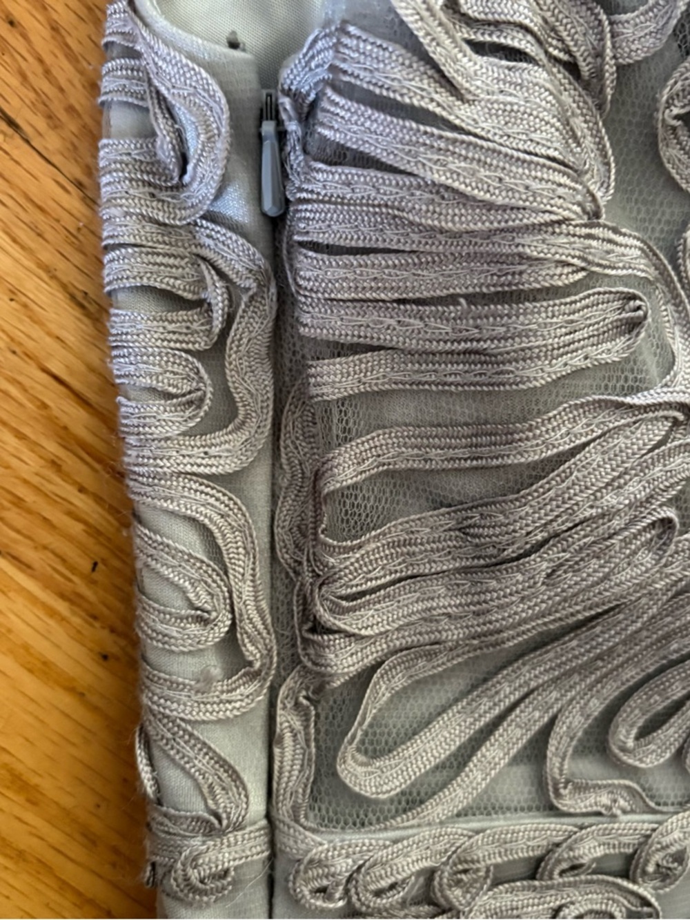 Sue Wong Silver-Gray Embroidered Sleeveless Cocktail Dress - Picture 8 of 9
